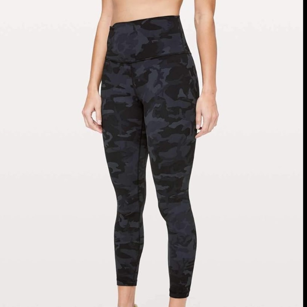 Lululemon Incognito Camo align 28 inch